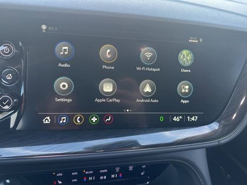 Used 2023 Buick Envision Essence image 24