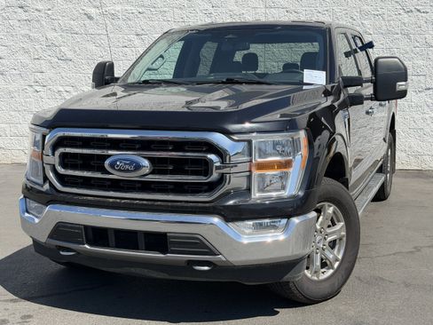 Used 2021 Ford F150 XLT w/ Equipment Group 301A Mid AWD/4WD image 3