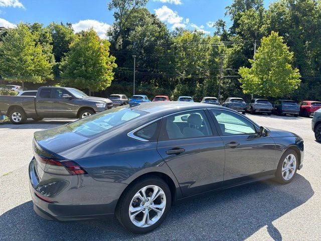 Used 2024 Honda Accord LX image 10