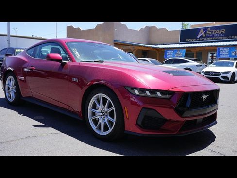 Used 2025 Ford Mustang GT Premium RWD image 1