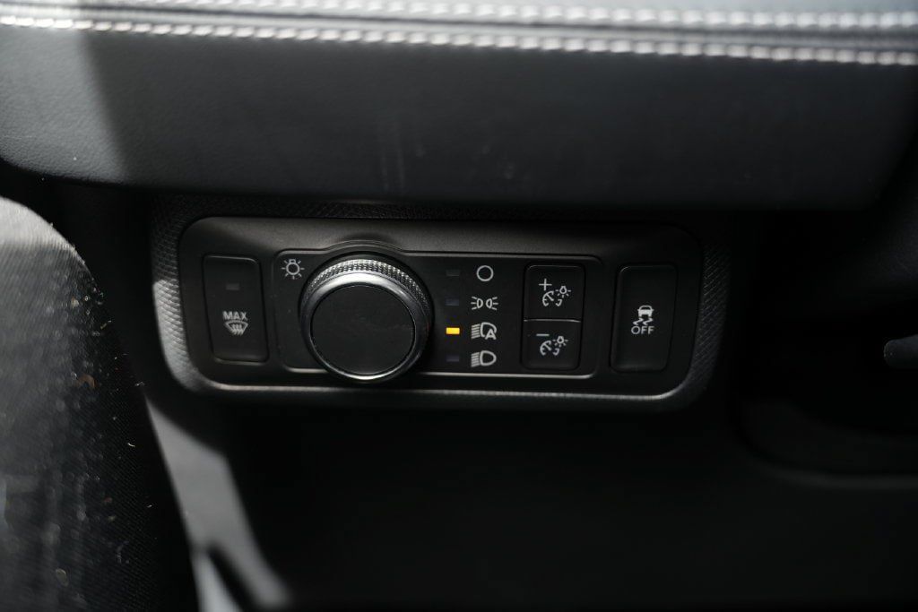 Used 2022 Ford Mustang Mach-E Select AWD/4WD image 51