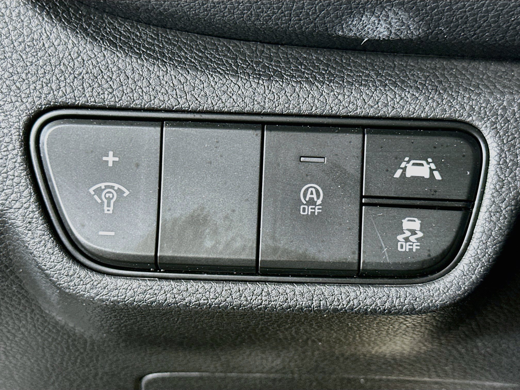 Used 2023 Kia Seltos LX AWD/4WD image 17