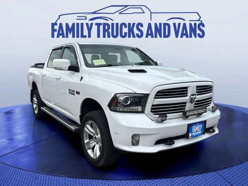 Used 2017 RAM 1500 Sport image 7
