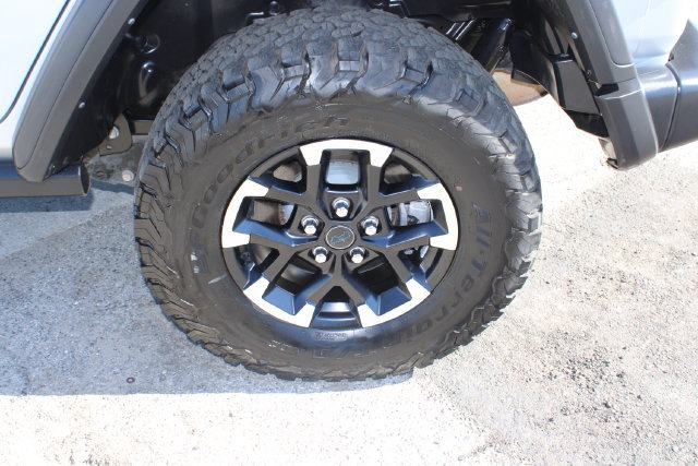 Used 2024 Jeep Wrangler Unlimited Rubicon 4xe AWD/4WD image 12