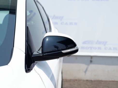 Used 2022 Chevrolet Bolt EUV Premier image 10