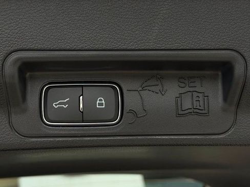 New 2026 Ford Explorer Active w/ Active Comfort Package RWD image 59