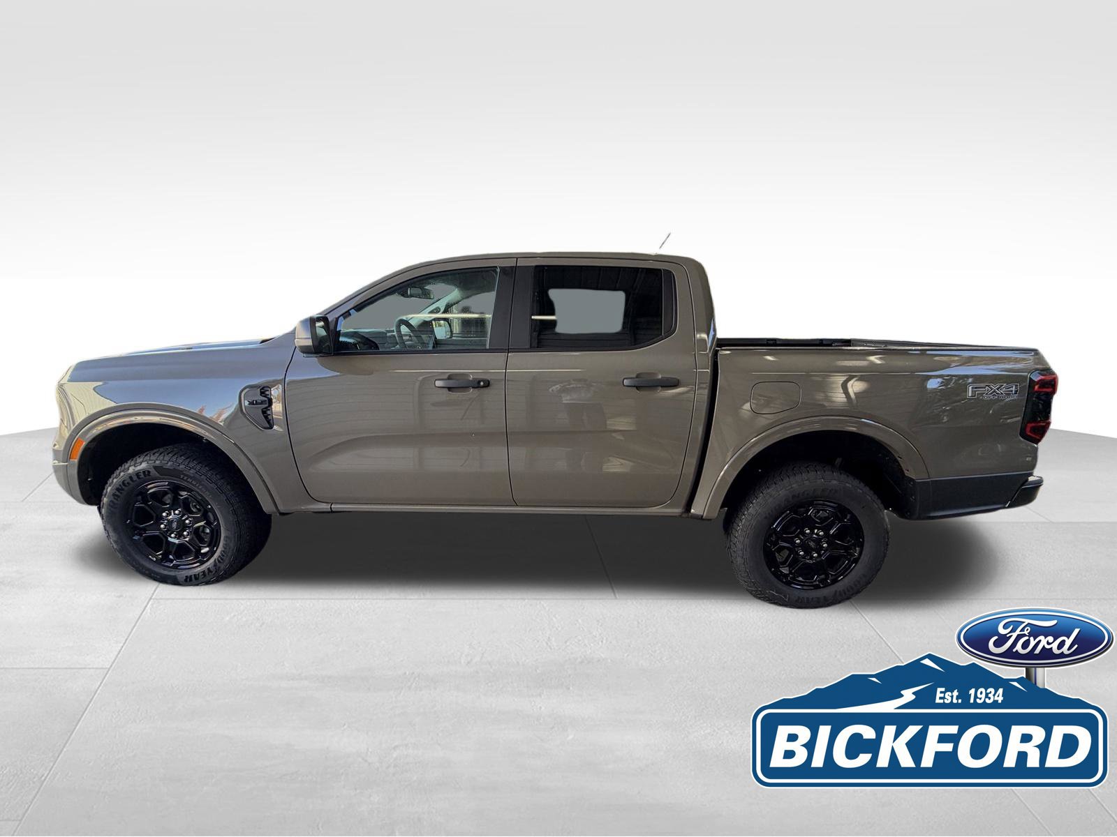 New 2026 Ford Ranger XLT w/ Equipment Group 301A High AWD/4WD image 9