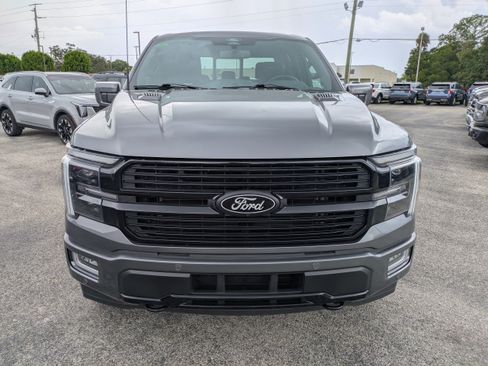 Certified 2025 Ford F150 Platinum AWD/4WD image 9