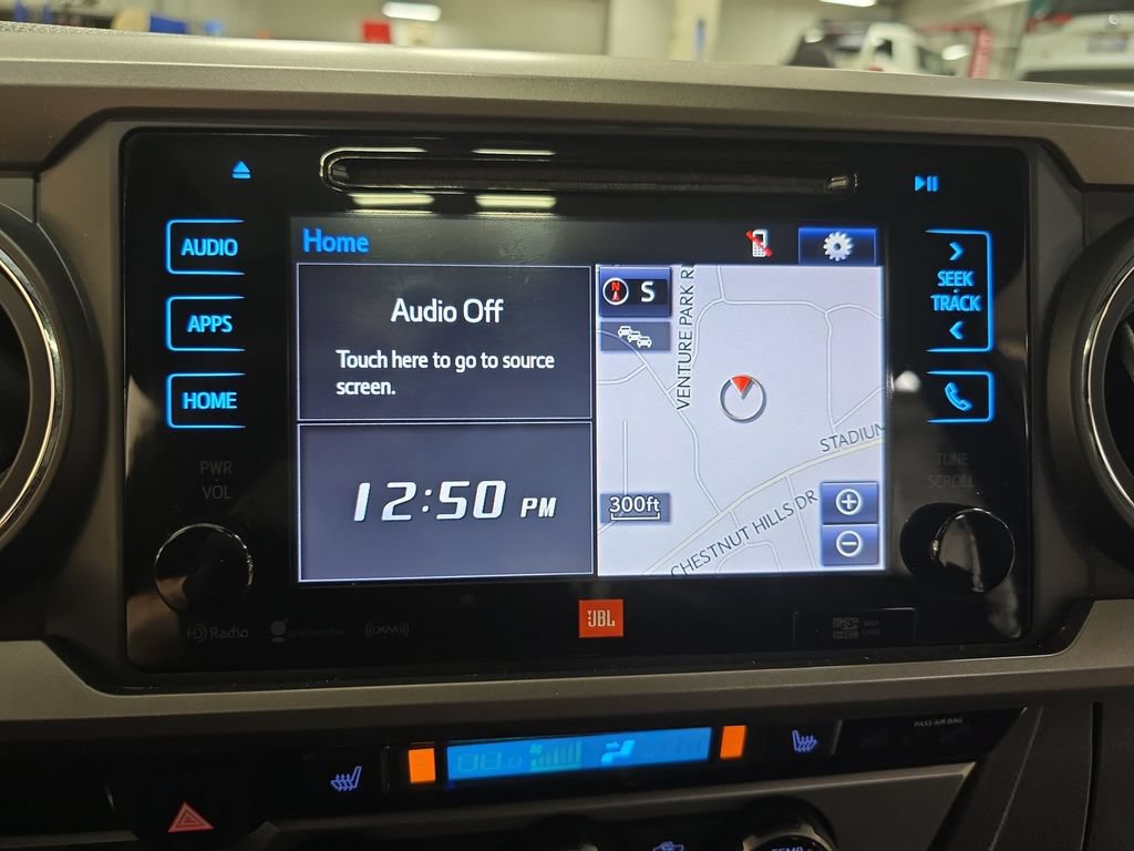 Certified 2018 Toyota Tacoma Limited AWD/4WD image 26