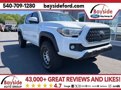 Used 2019 Toyota Tacoma TRD Off-Road w/ Technology Package AWD/4WD image 1