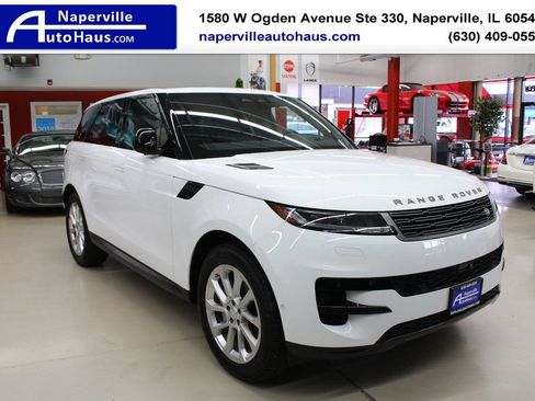 Used 2025 Land Rover Range Rover Sport SE AWD/4WD image 1