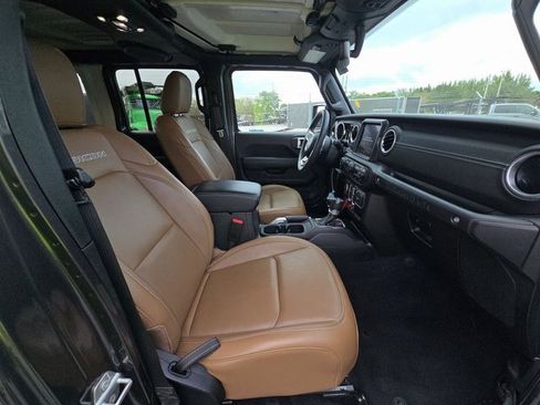 Used 2023 Jeep Wrangler Unlimited Rubicon 4xe image 5