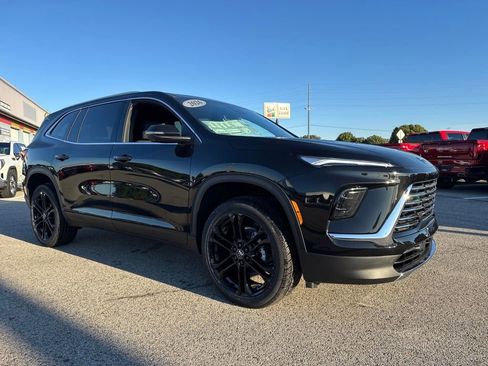 New 2026 Buick Enclave Preferred w/ Power Package image 7