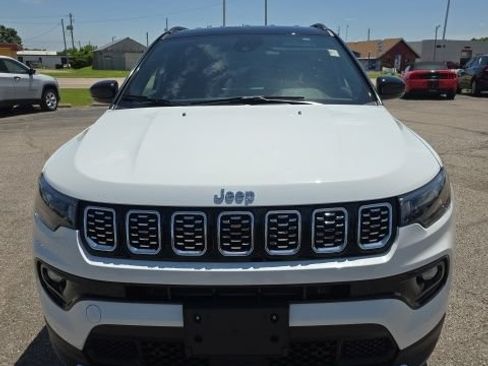 Used 2026 Jeep Compass Limited AWD/4WD image 10
