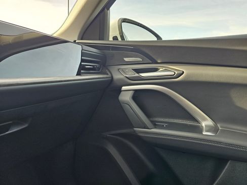 Certified 2025 Audi Q5 Premium Plus w/ Premium Plus image 25