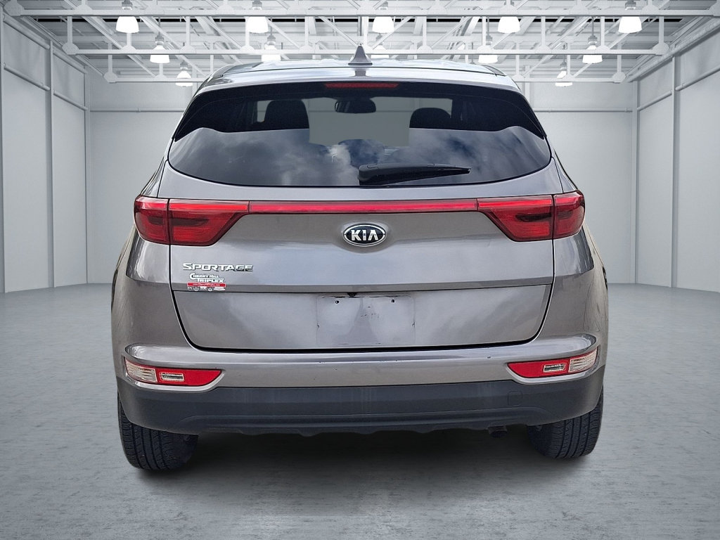 Used 2018 Kia Sportage LX AWD/4WD image 4