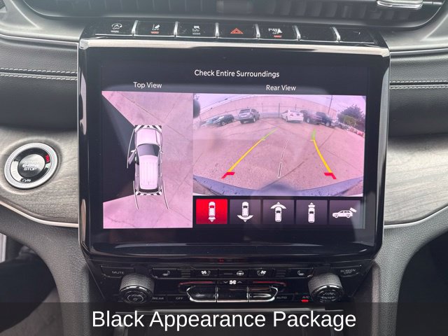 Used 2024 Jeep Grand Cherokee L Limited w/ Luxury Tech Group II AWD/4WD image 18
