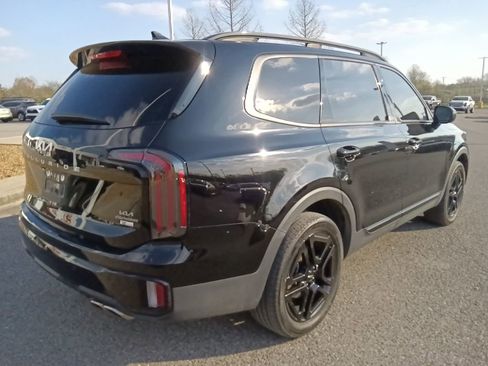 Used 2024 Kia Telluride EX X-Line image 3