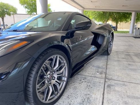 New 2026 Chevrolet Corvette Z06 w/ Stealth Interior Trim Package RWD image 18