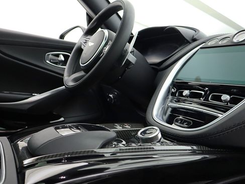 Used 2023 Aston Martin DBX 707 image 32