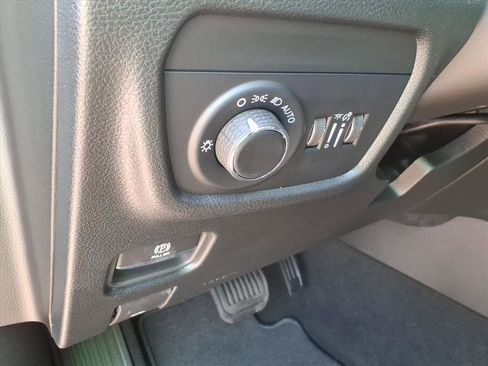 New 2026 Jeep Grand Cherokee L 4WD image 24