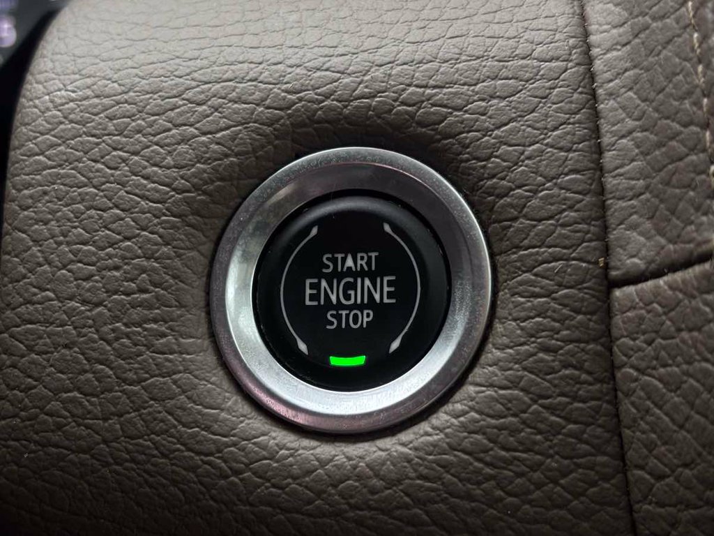 Used 2021 GMC Yukon XL Denali w/ Denali Ultimate Package AWD/4WD image 62