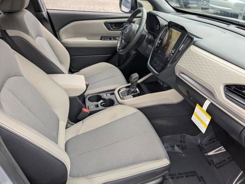 Used 2025 Subaru Forester Premium image 23