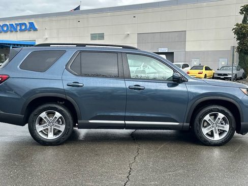 New 2026 Honda Pilot EX-L image 3