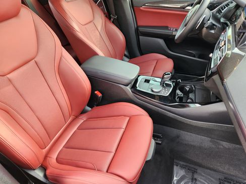 Used 2024 BMW X3 M40i w/ Parking Assistance Package image 16