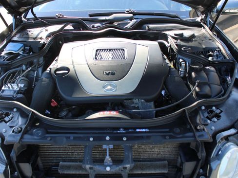 Used 2008 Mercedes-Benz E 350 4MATIC Sedan image 30