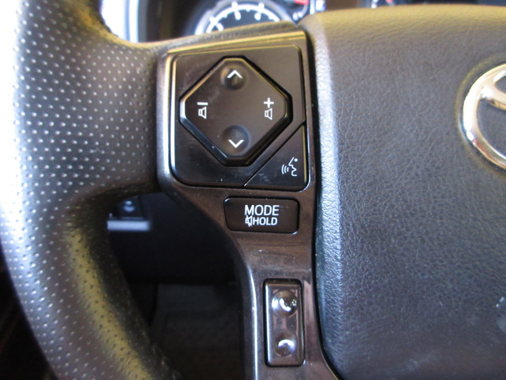 Used 2024 Toyota 4Runner TRD Off-Road Premium w/ Moonroof Package AWD/4WD image 16