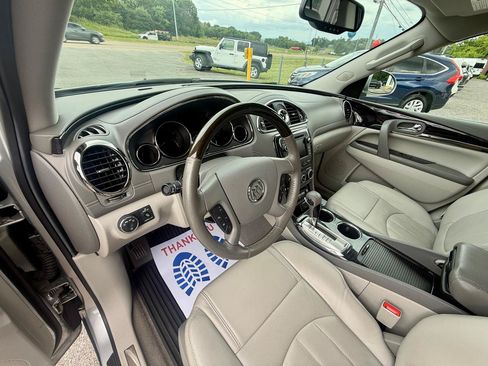Used 2017 Buick Enclave Leather FWD image 30