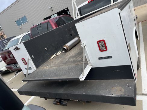 Used 2019 Chevrolet Silverado 3500 W/T image 5