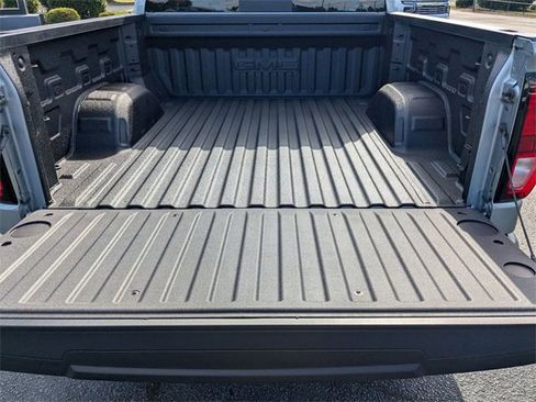 New 2026 GMC Sierra 1500 SLE w/ Preferred Package image 31
