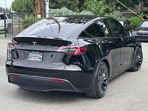 Used 2022 Tesla Model Y Performance AWD/4WD image 21