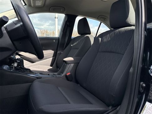 Used 2024 Toyota Corolla LE image 13