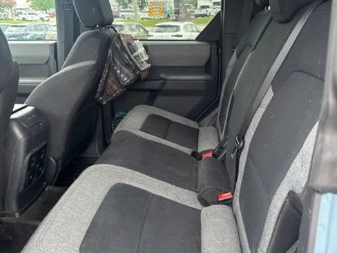 Used 2022 Ford Bronco Big Bend w/ Sasquatch Package AWD/4WD image 13