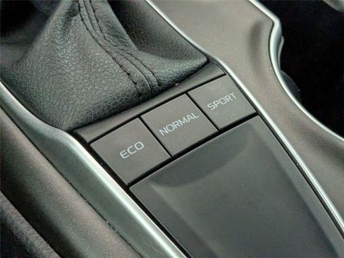 Used 2024 Toyota Camry LE FWD image 22