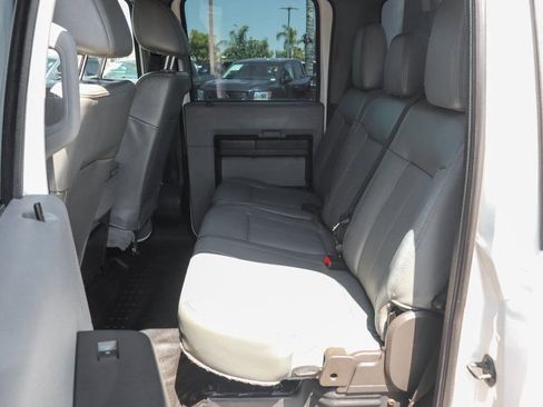 Used 2013 Ford F550 2WD Crew Cab Super Duty w/ Payload Upgrade Pkg image 29