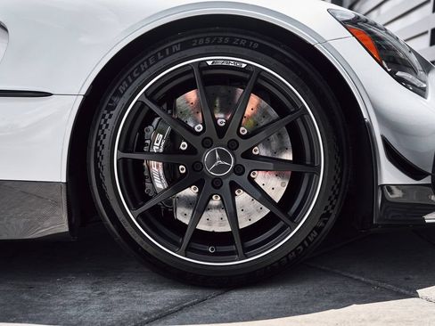 Used 2021 Mercedes-Benz AMG GT Black Series w/ Keyless-Go Package image 35