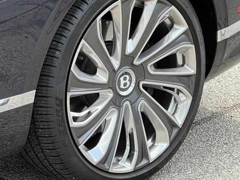 Used 2023 Bentley Continental GT Mulliner AWD/4WD image 15