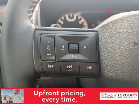 Used 2025 Nissan Rogue SV w/ Rock Creek Premium Package AWD/4WD image 17