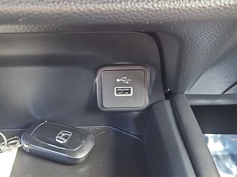 Certified 2024 Honda HR-V Sport image 9