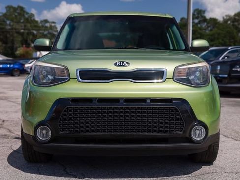 Used 2016 Kia Soul + FWD image 22