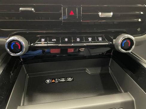 New 2026 Chevrolet Tahoe LT w/ Comfort Package AWD/4WD image 6