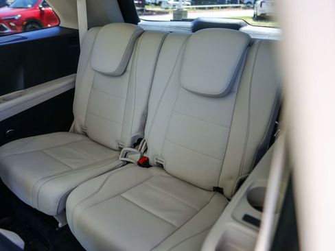 Used 2023 Mercedes-Benz GLS 450 4MATIC image 27