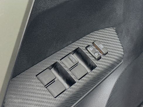 Used 2014 Toyota RAV4 XLE image 17