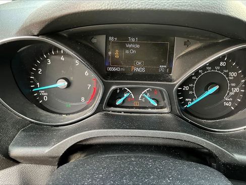 Used 2019 Ford Escape SEL AWD/4WD image 14