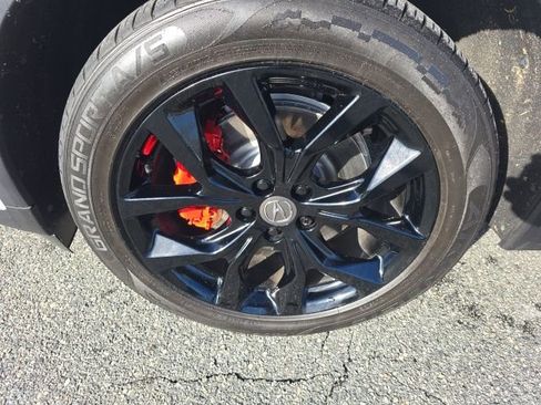 Used 2023 Acura MDX A-Spec image 10