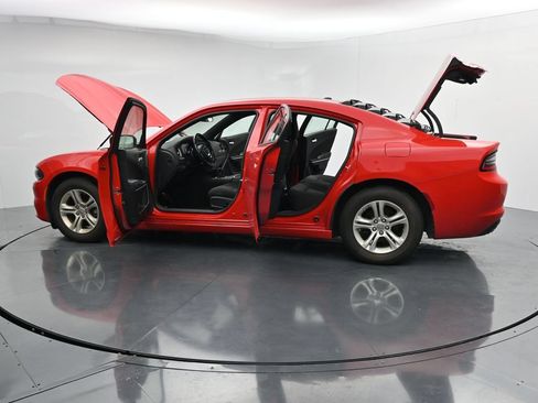 Used 2022 Dodge Charger SXT RWD image 28